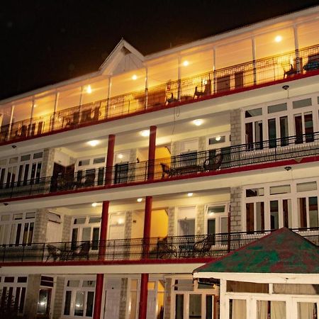 Hotel Pine Grove-Mall Road Manāli Zewnętrze zdjęcie